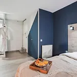 Eiffel Tower 1Br Prime Apartment