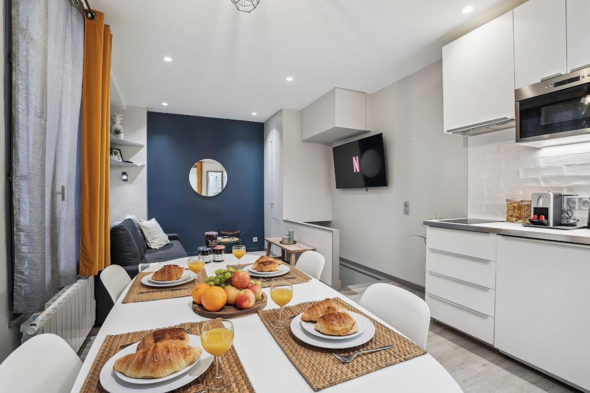Eiffel Tower 1br Prime *