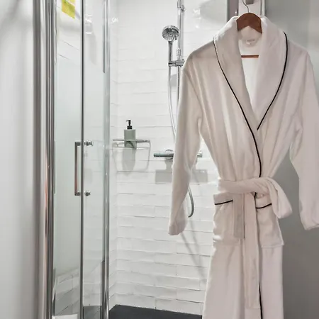 Appartamento Eiffel Tower 1br Prime Parigi